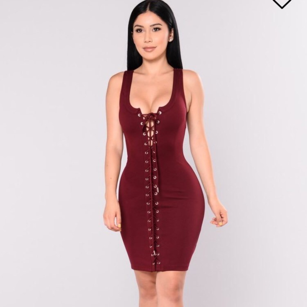 Xs maroon fashion nova dress